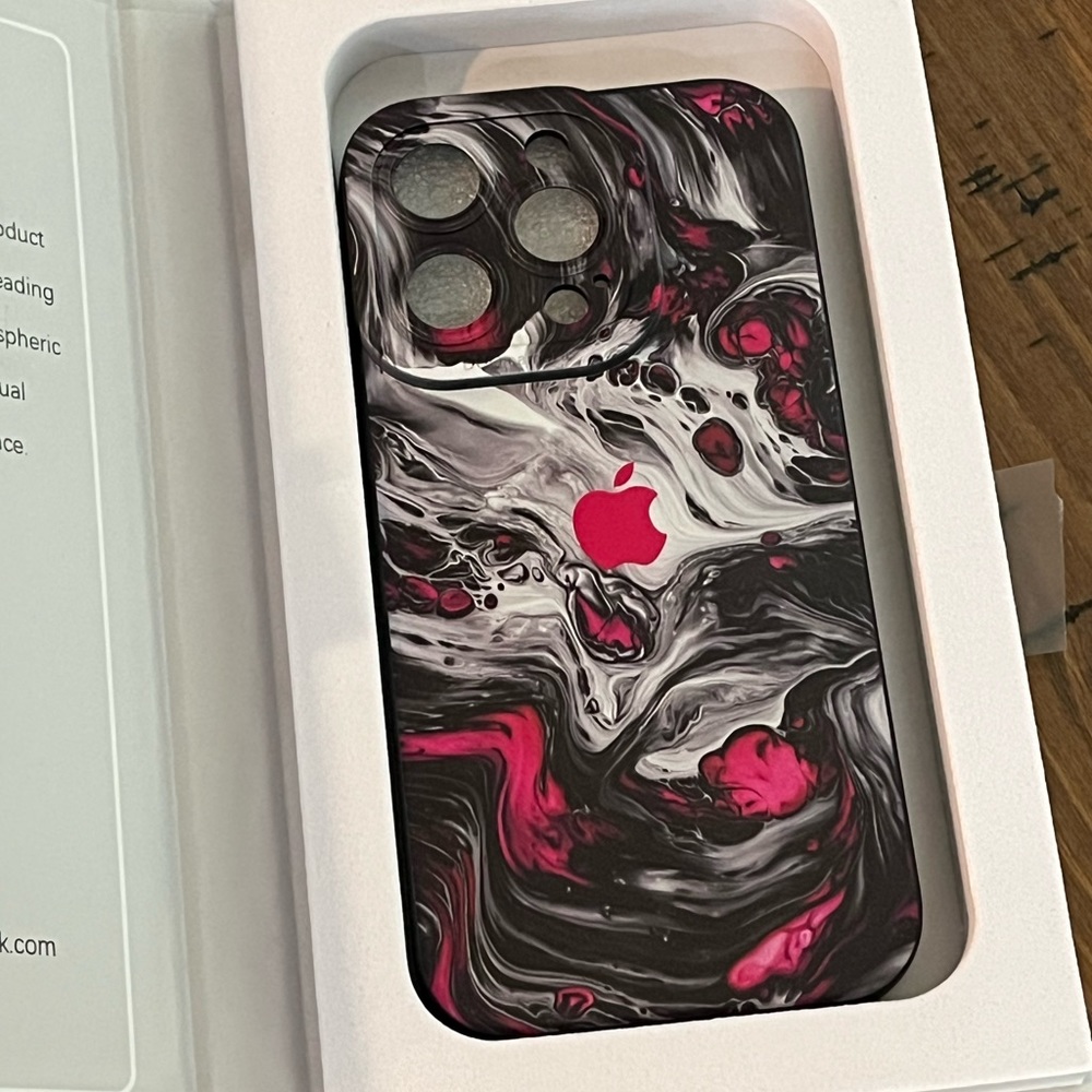 DECONE iPhone 14pro case!!!  Phantom Series silicone phone case!!  BNWT!!